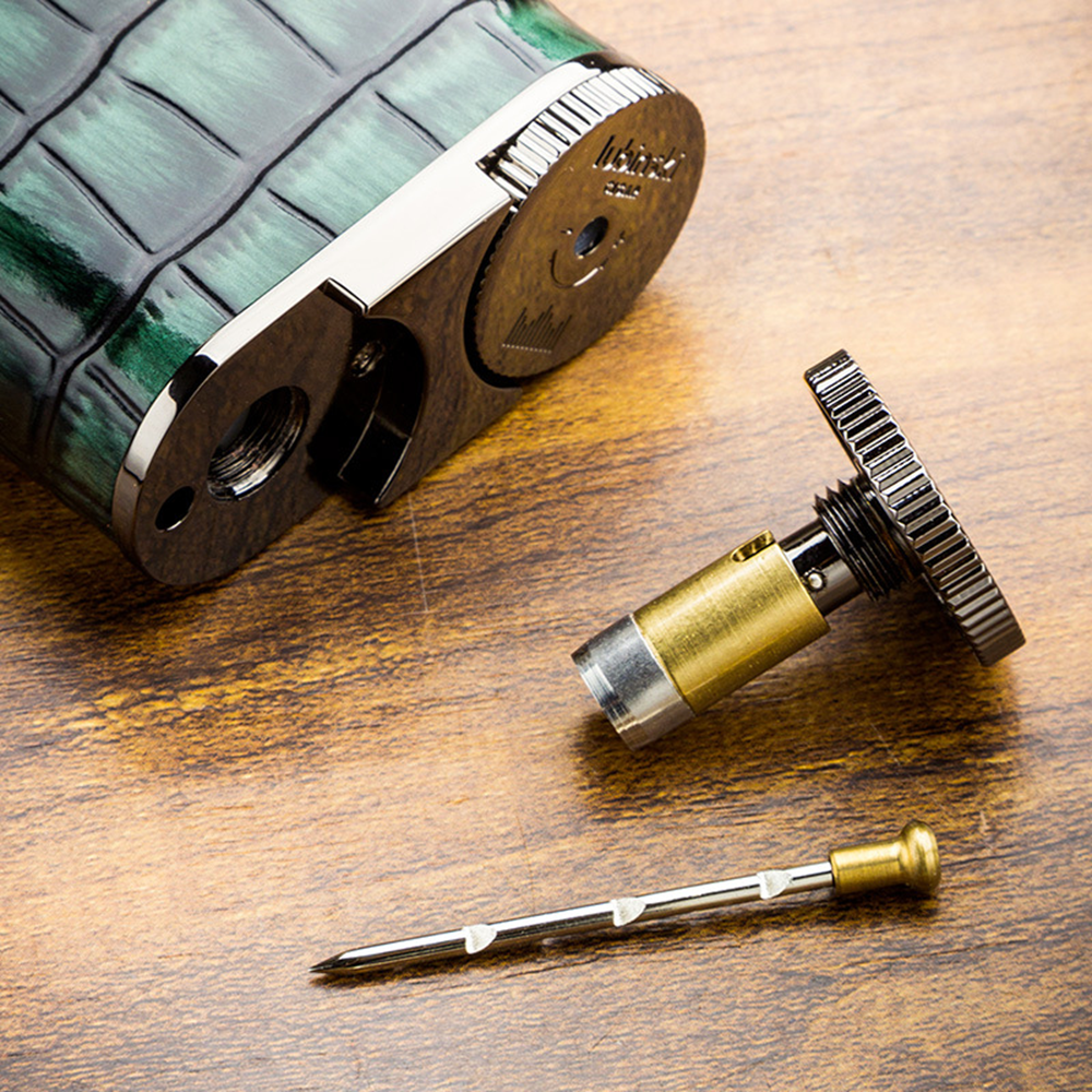 LUBİNSKİ DERİ KAPLAMA DELİCİLİ PURO ÇAKMAĞI GREEN