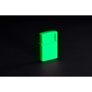 ZİPPO 49193 ZL GLOW İN DARK ZİPPO LOGO